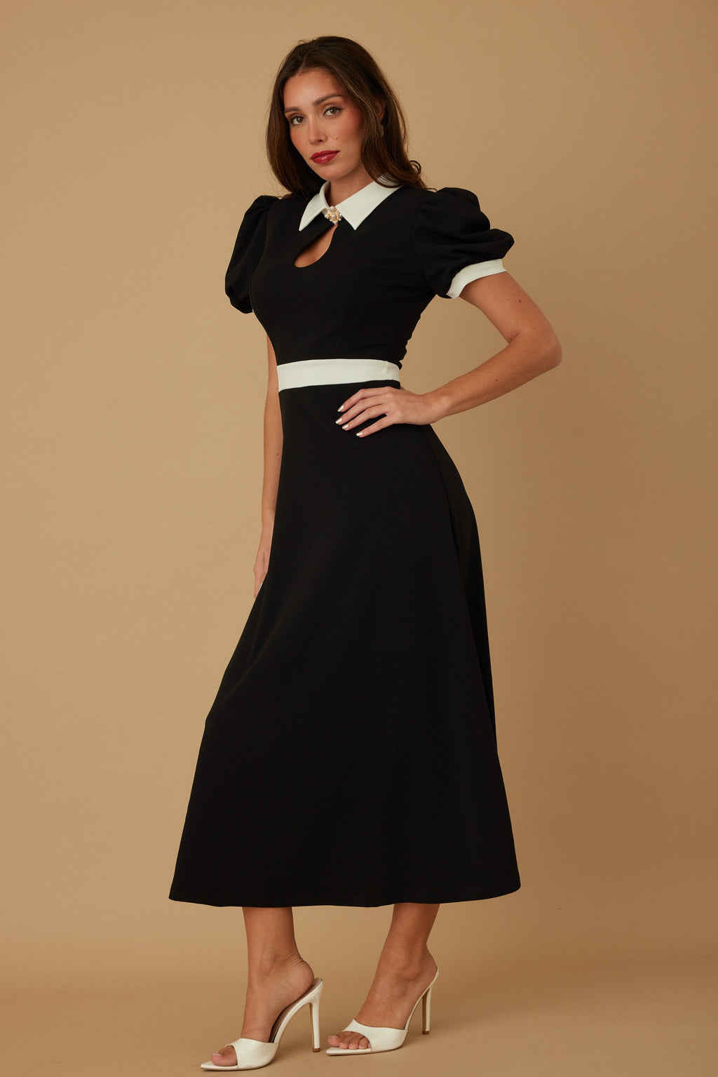 Elegant Pearl Stone Midi Maxi Dress