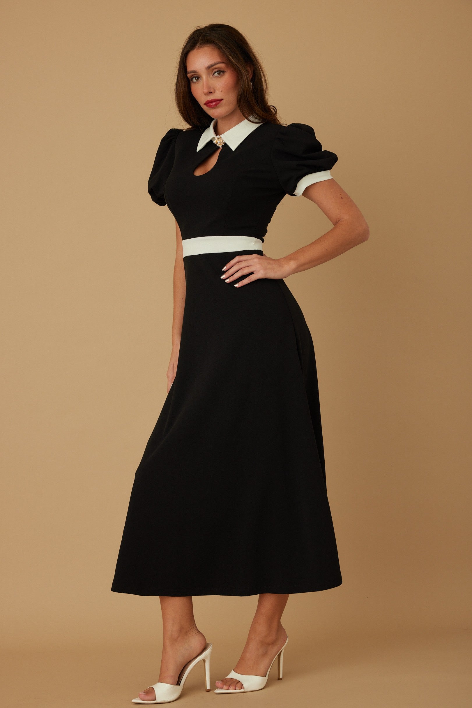 Elegant Pearl Stone Midi Maxi Dress